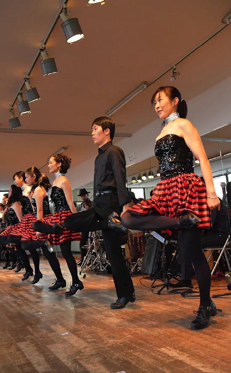 40代、50代、60代初心者・大阪のK-POPダンス教室ケイクダンススクール・大人専用